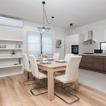 Apartman Olea Pula Exterior photo